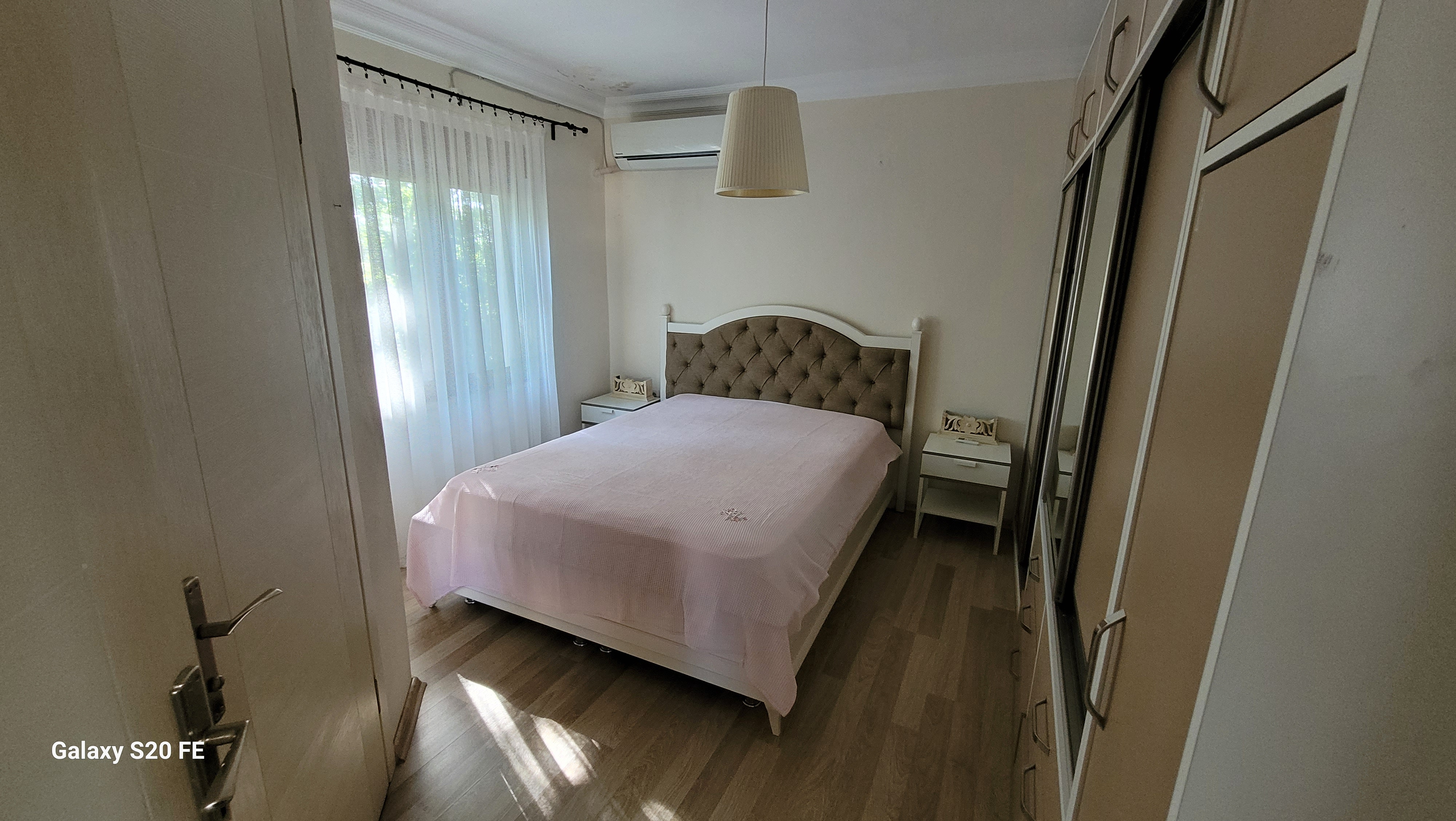 Dere Kenarı Villa Dairesi