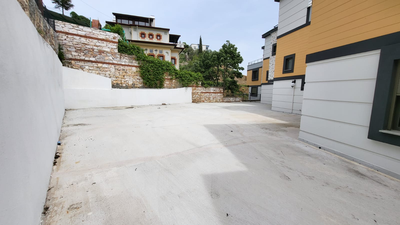 Narlı Köyü Bahçeli Villa