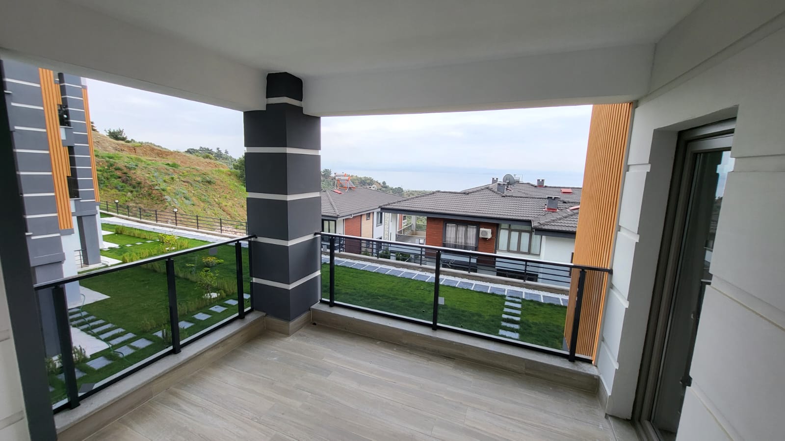 Narlı Köyü Bahçeli Villa