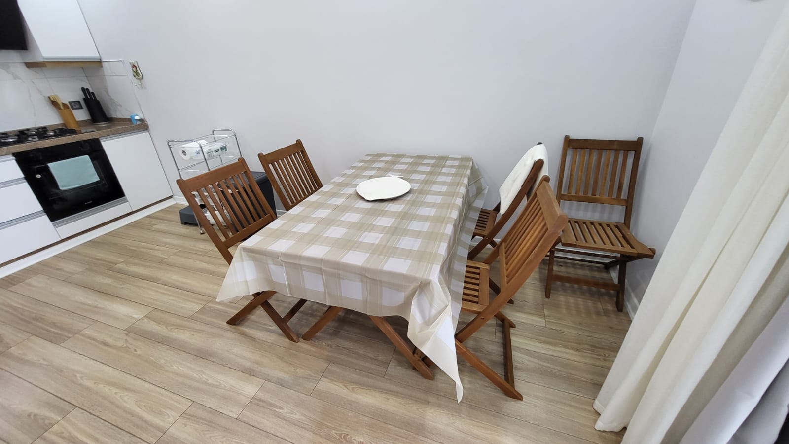 Narlı Köyü Bahçeli Villa