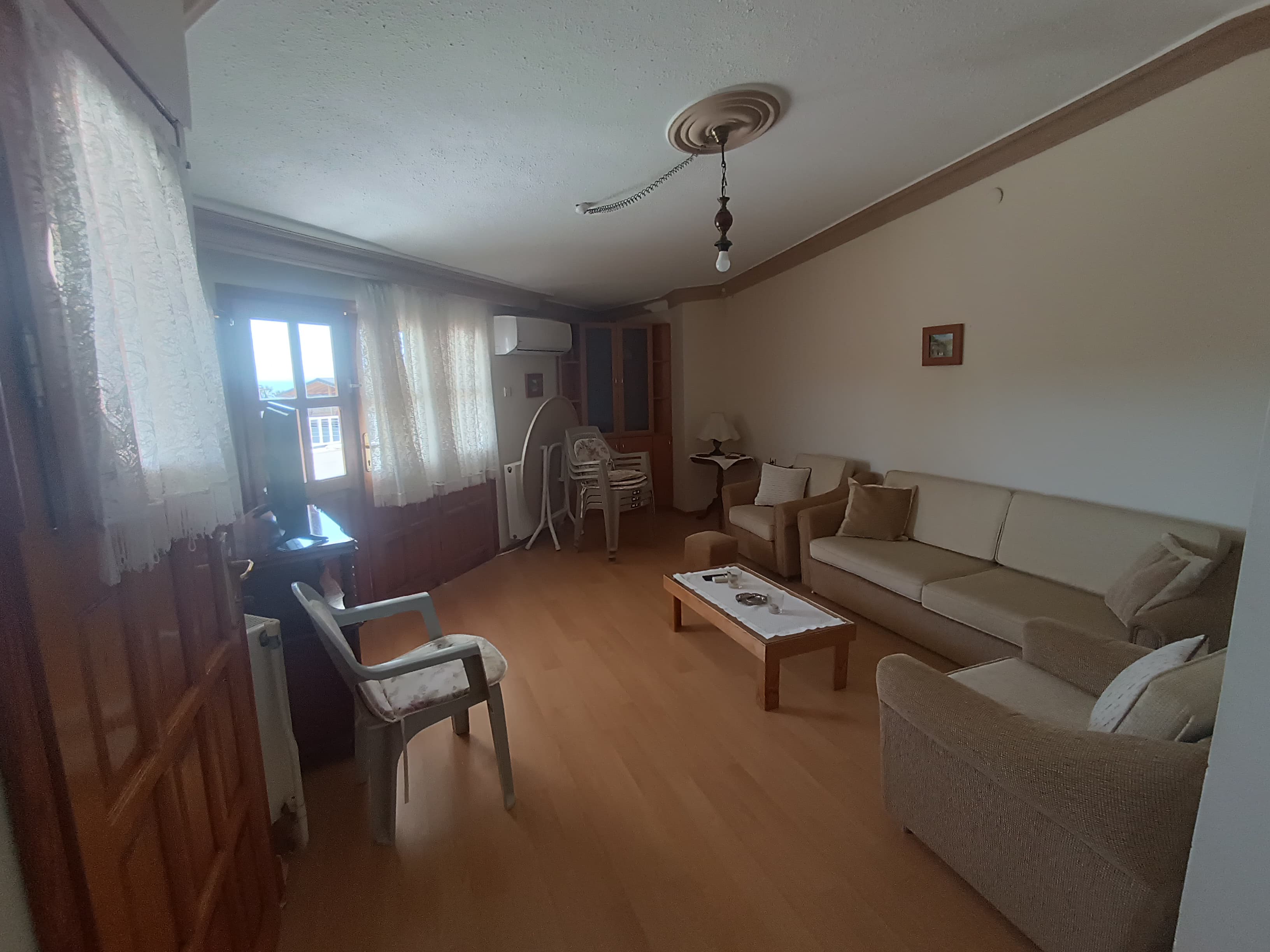 Bahçeli Köşe Villa