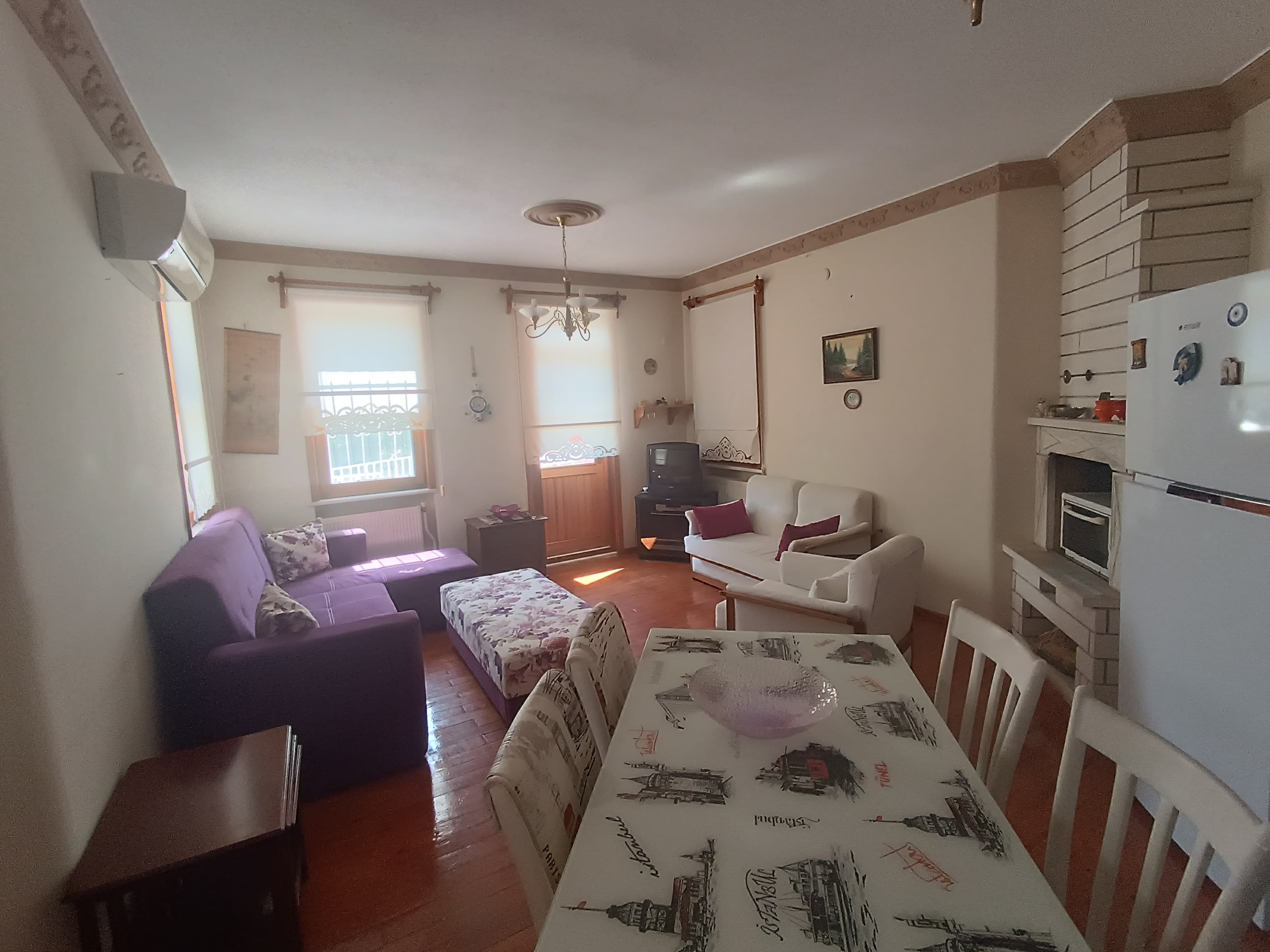 Bahçeli Köşe Villa